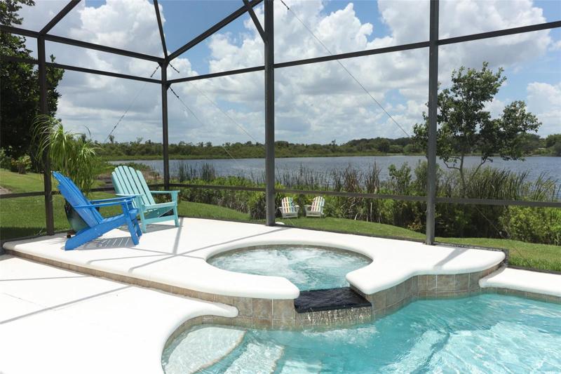 Screened Pool/Spa