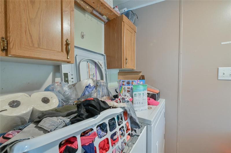 Laundry room off kitchen
