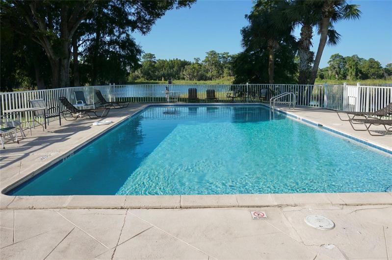 Community pool