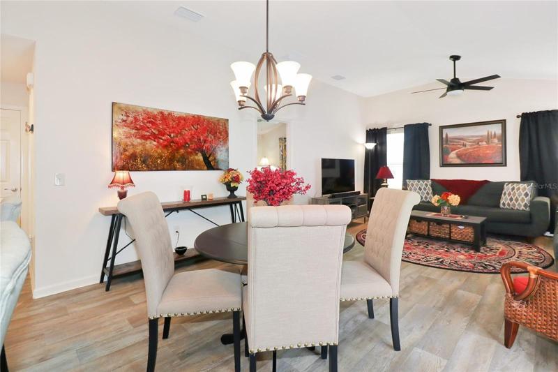 Beautiful dining table and chairs