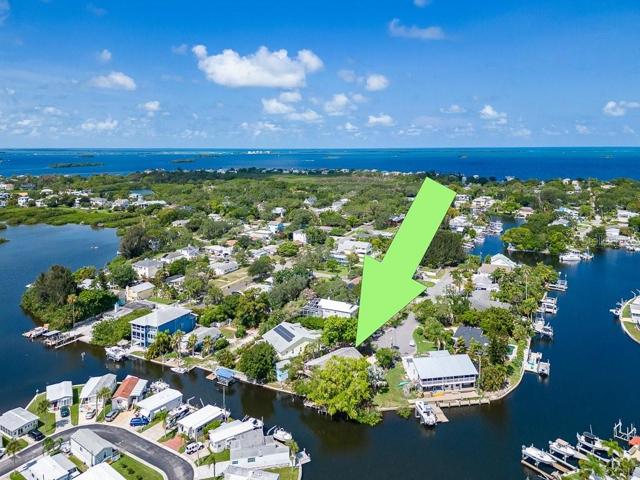 EASY GULF ACCESS JUST MINUTES AWAY FROM YOUR DOCK.