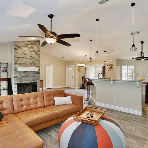 BEAUTIFUL STONE GAS FIREPLACE