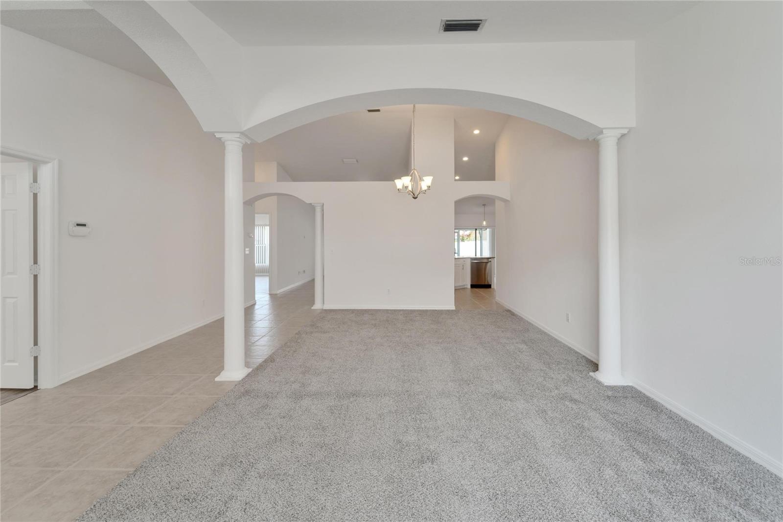 Living Room &amp; Dining Room