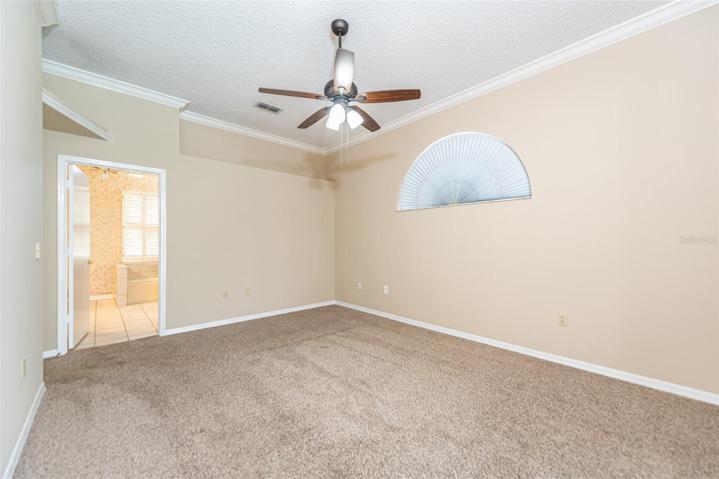 Master Bedroom & Bathroom