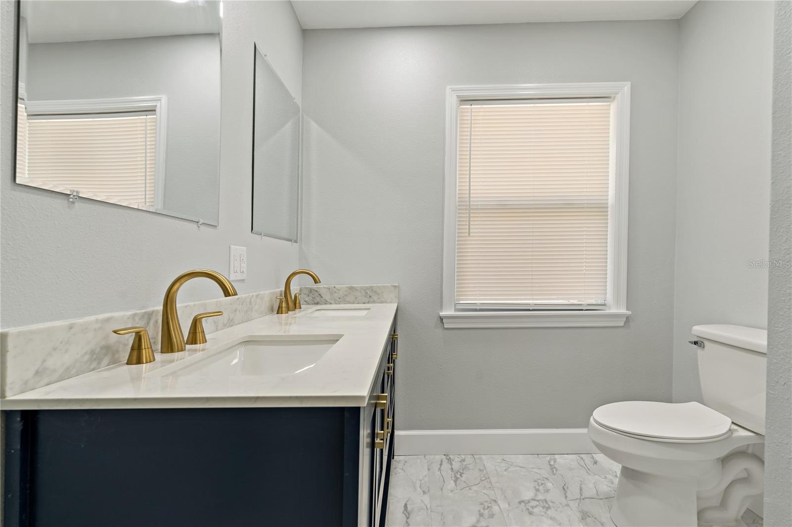 2nd Bathroom