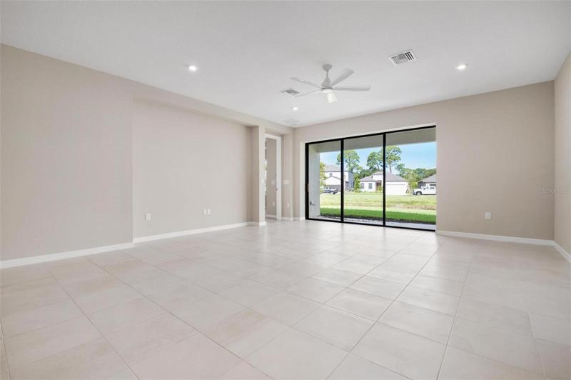 view towards master bedroom