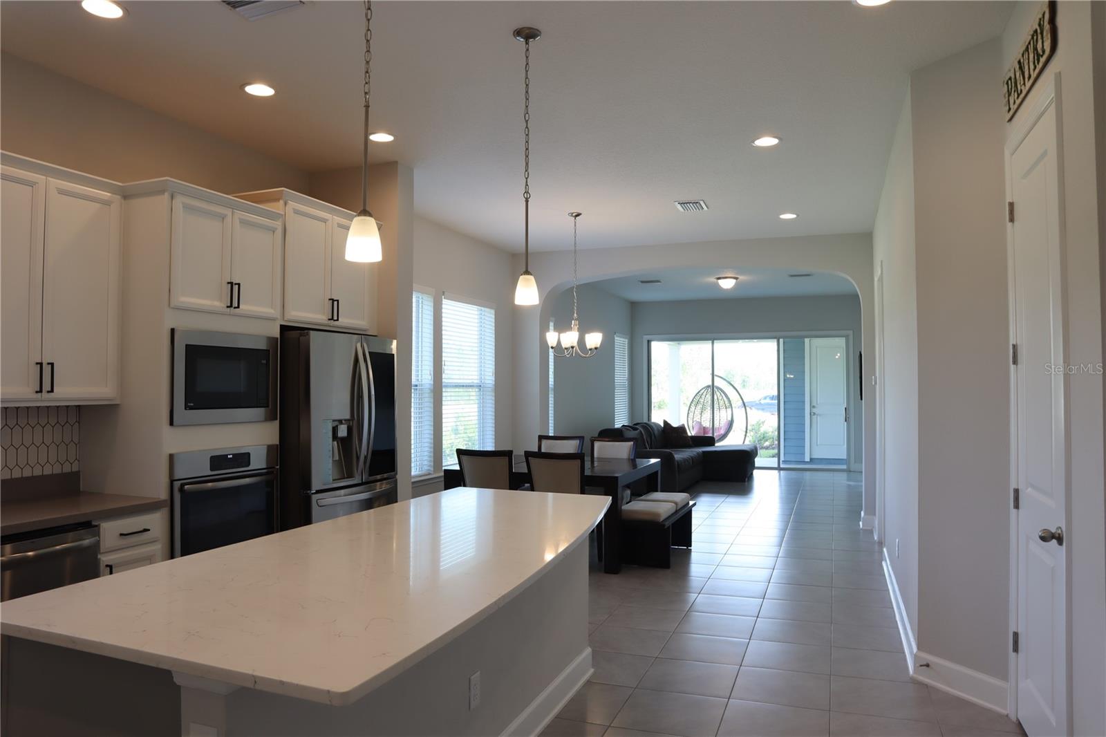 Quartz Kitchen Countertop