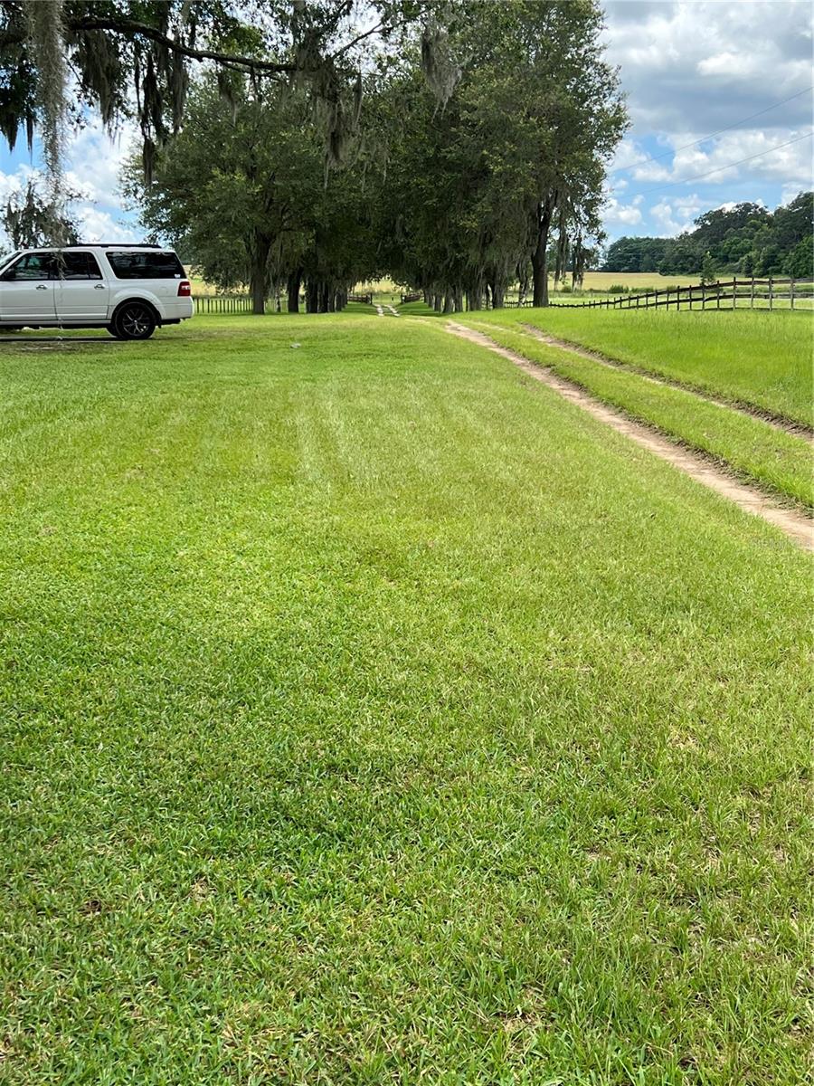 shared driveway