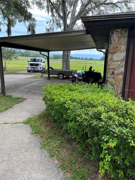 carport