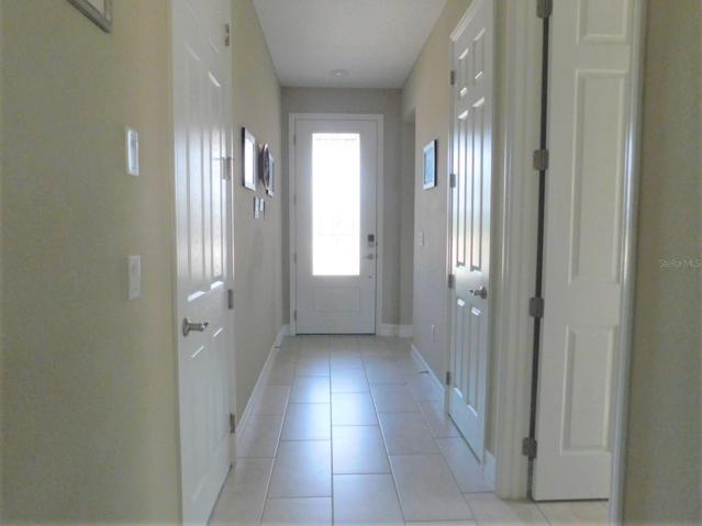 Foyer entry