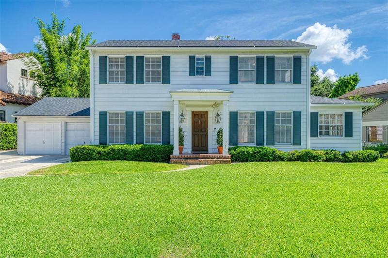 Welcome Home to 327 Columbo Circle!