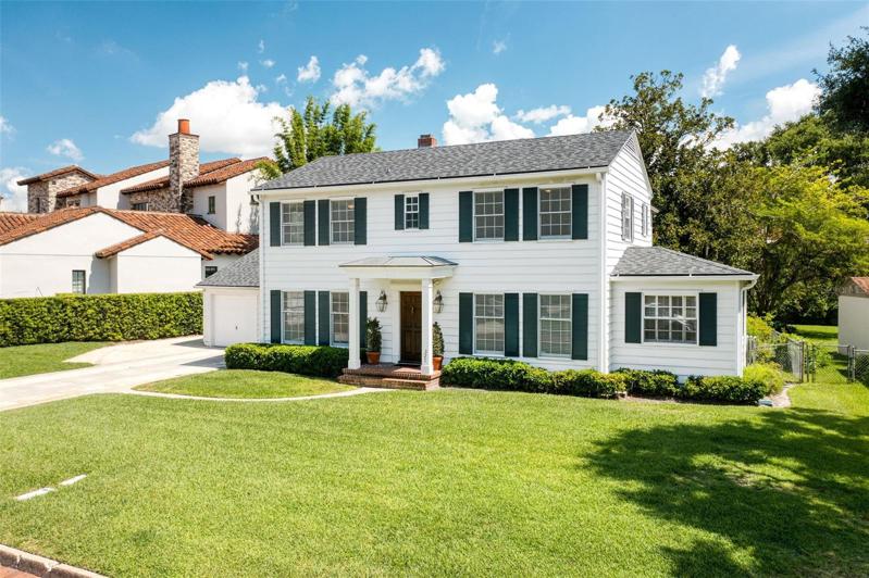 Classic Colonial-Revival architecture.