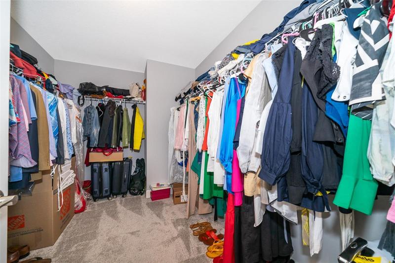 Master walkin closet