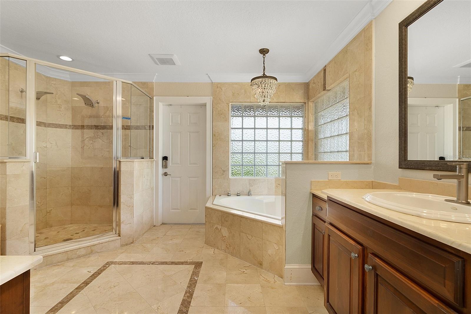 Owners Bath