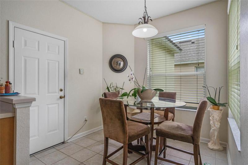 Breakfast Nook