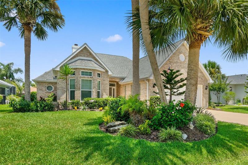 Amazing Curb Appeal-