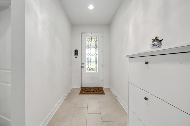 FOYER