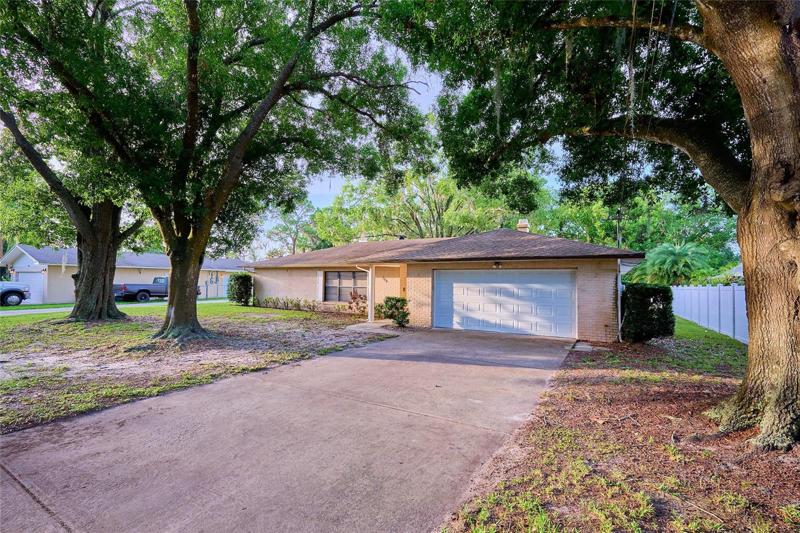 3 bed, 2 bath home