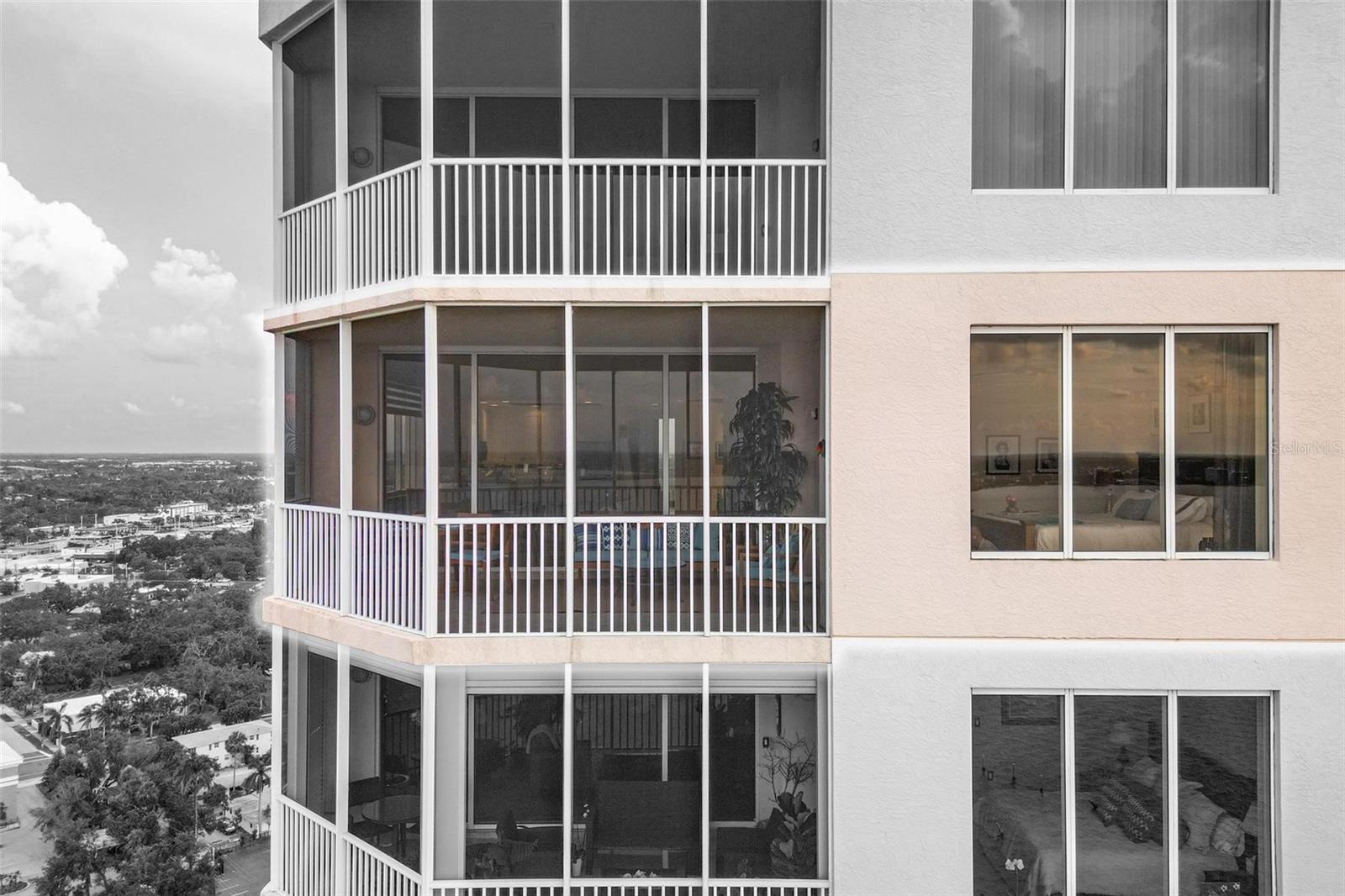 Aerial of the unit floor (highlighted)