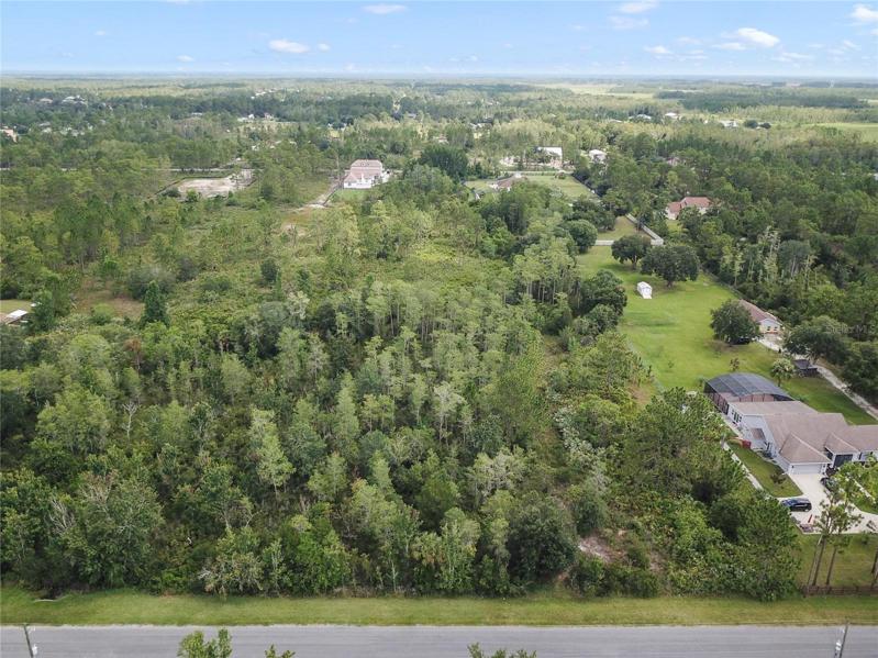 **ATTENTION WEDGEFIELD BUYERS!** Looking for Land? Looking to build your perfect home? Looking for an awesome community?