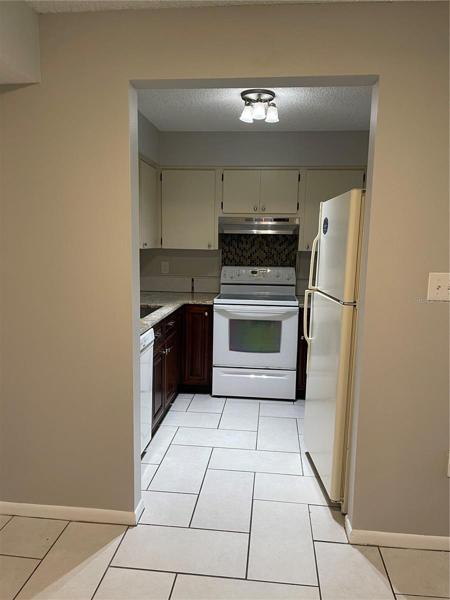 Kitchen Entry