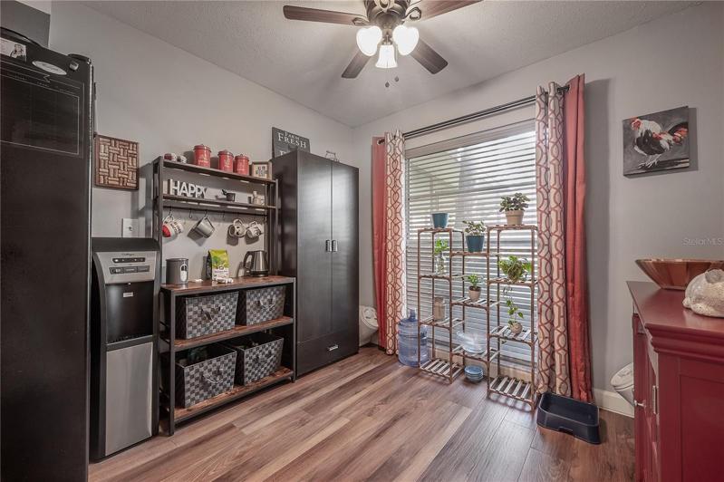Eat in space in the kitchen! Or use it for extra storage, coffee bar, whatever you'd like!
