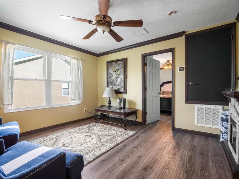 2nd Floor Loft