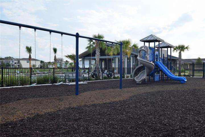 COMUNITY PARK