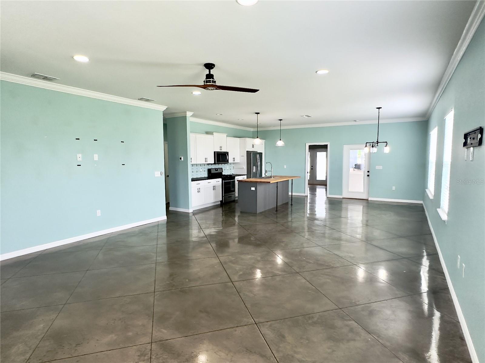 Entrance - Living Area