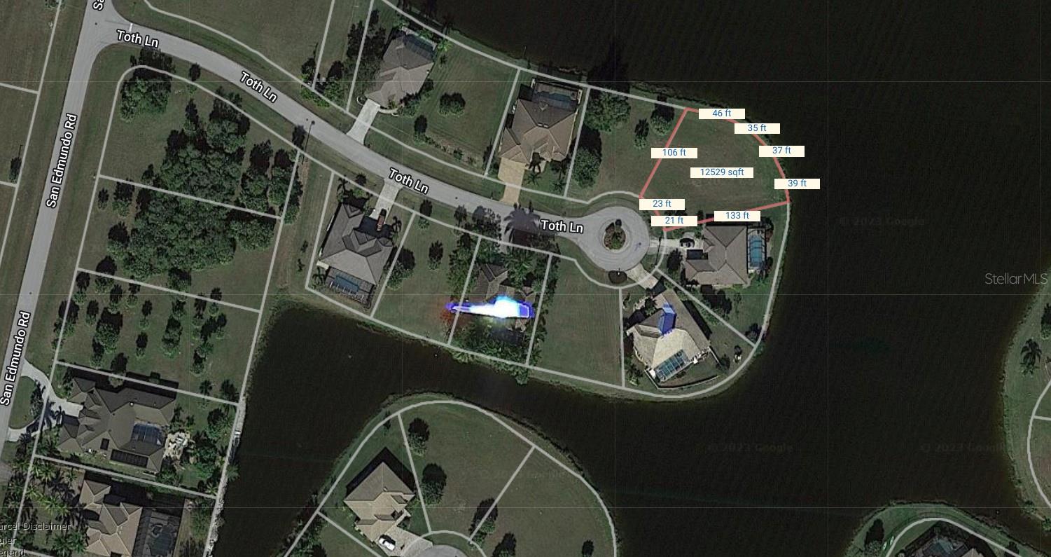 property lines and dimensions