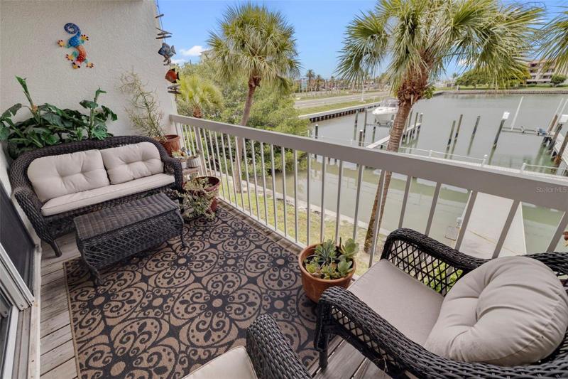 Main Level Balcony