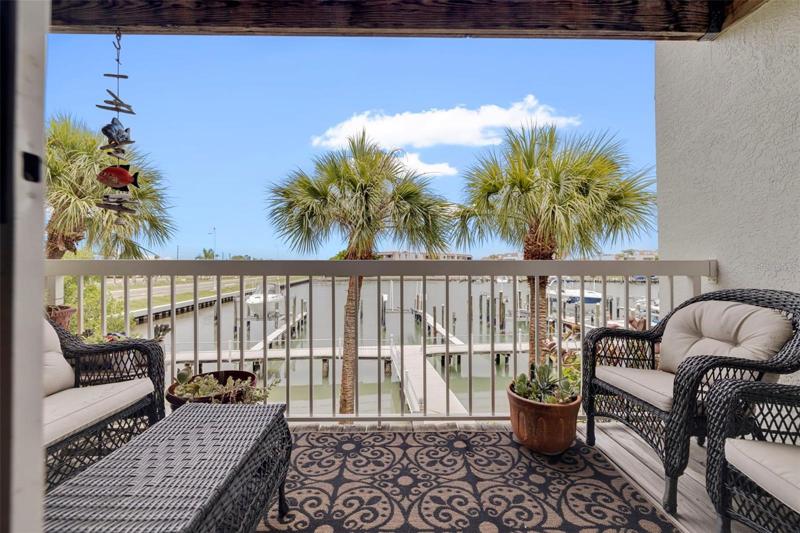 Main Level Balcony