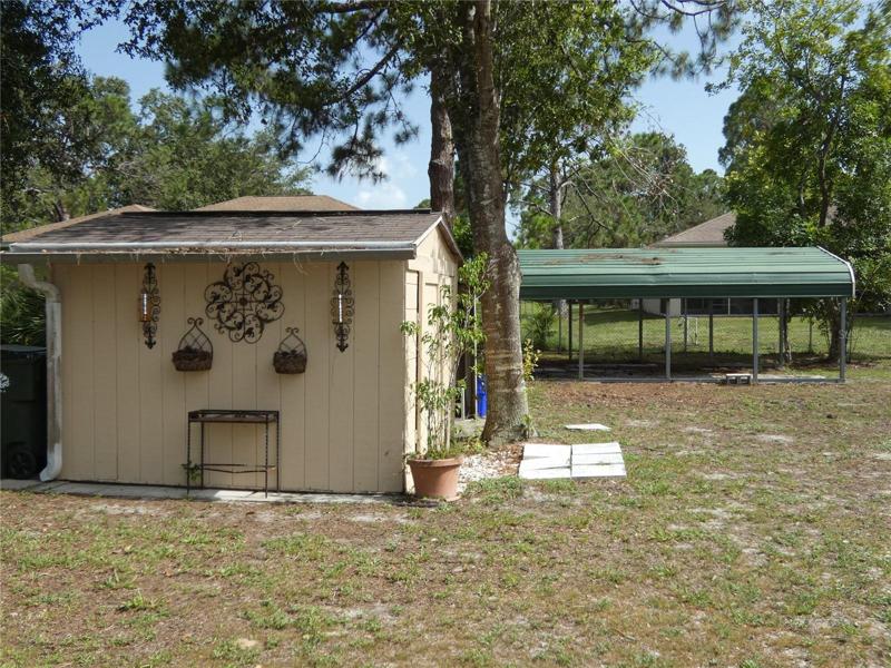 boat/camper carport