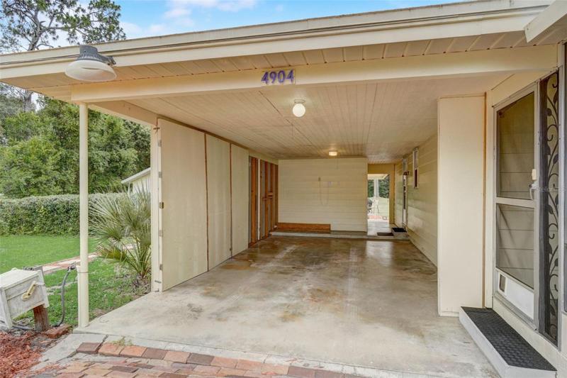 Carport
