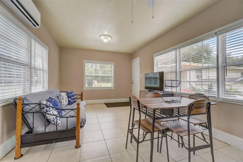 Guest house living area