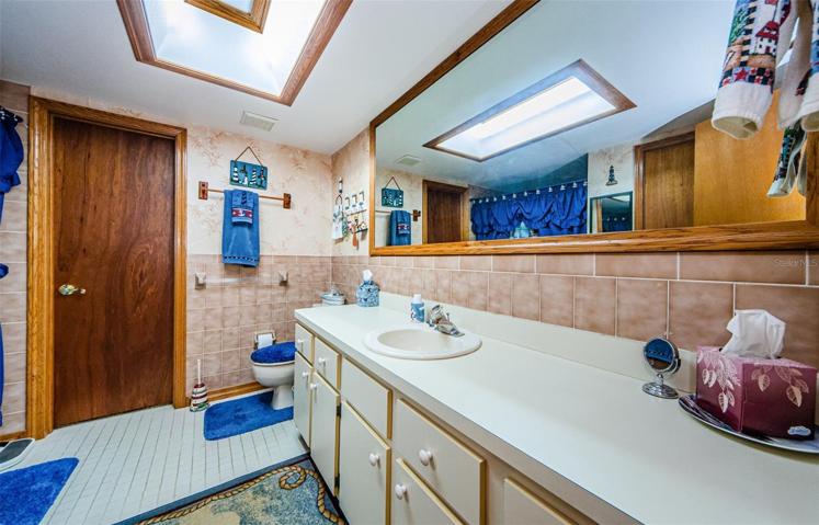 1170