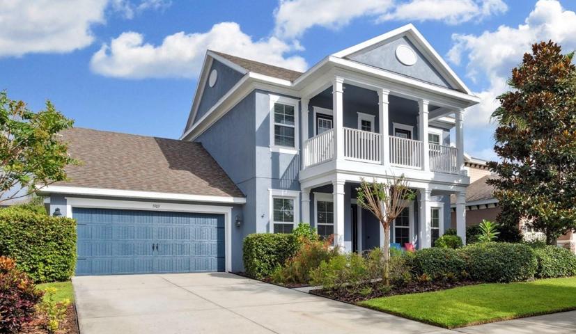 POOLHOME - 3 CAR GARAGE!!