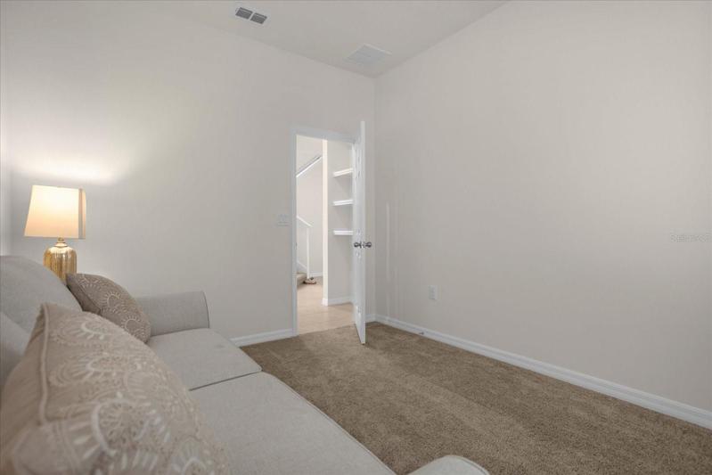 Den/ Potential 5th Bedroom