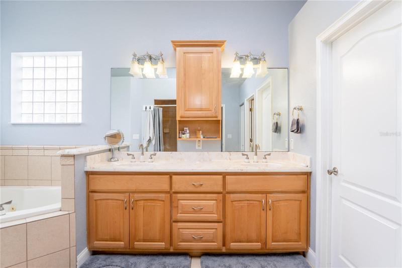 MASTER BATH #1