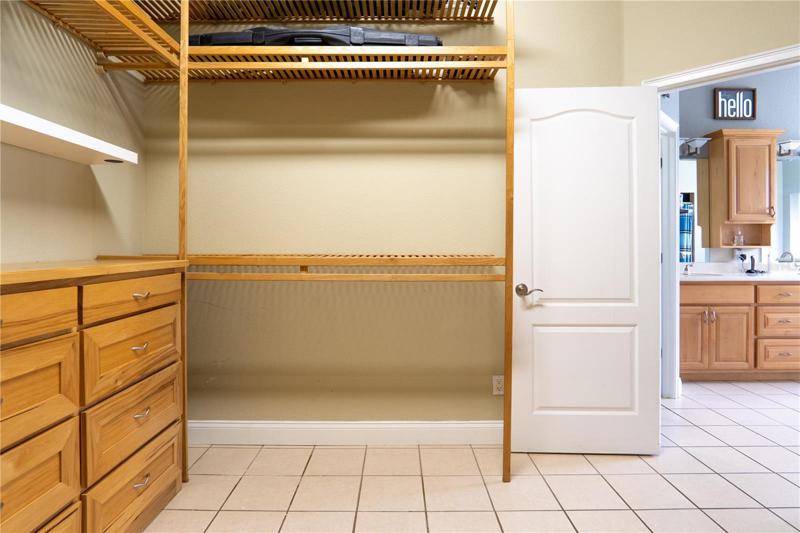 MASTER BEDROOM CLOSET