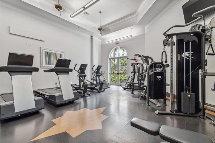 Park Crest on Harbour Island Amenities