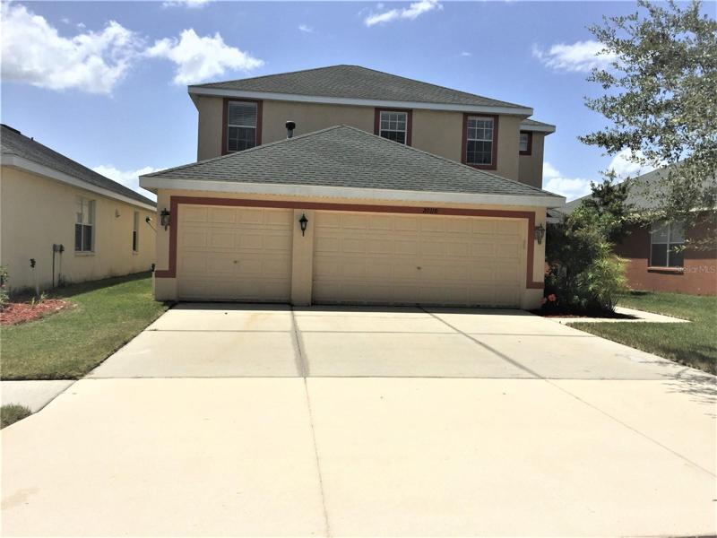 3-Car garage house on a big lot with water view
