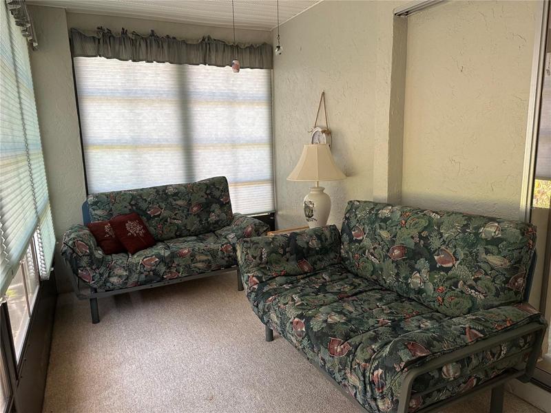 Back Lanai/Sunroom