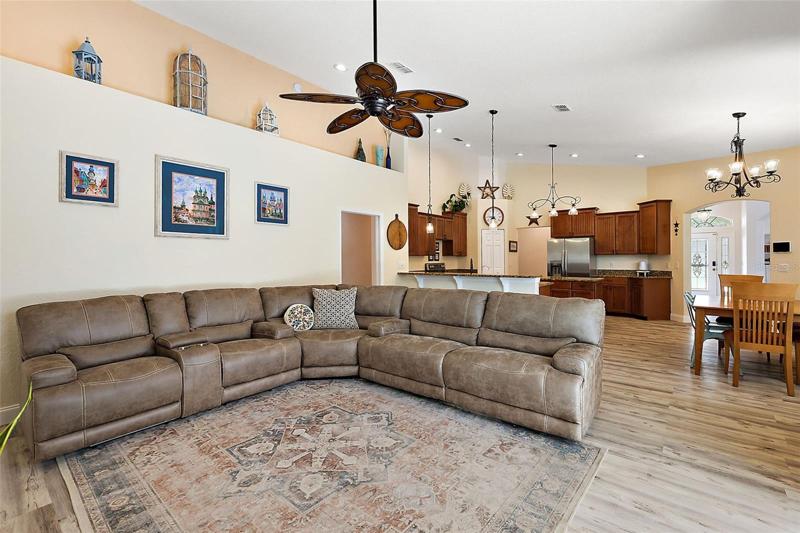 High Vaulted Ceilings w/ Updated Ceiling Fans/Lighting Throughout