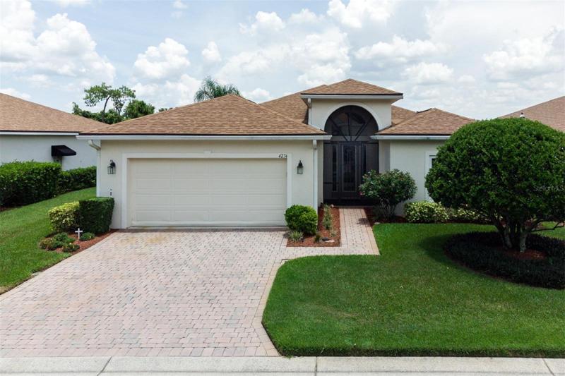 This BISCAYNE floor plan home is located on a premium golf course frontage lot.
