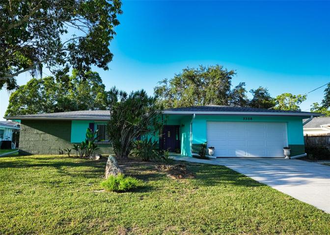 Welcome to 3308 Rowena St