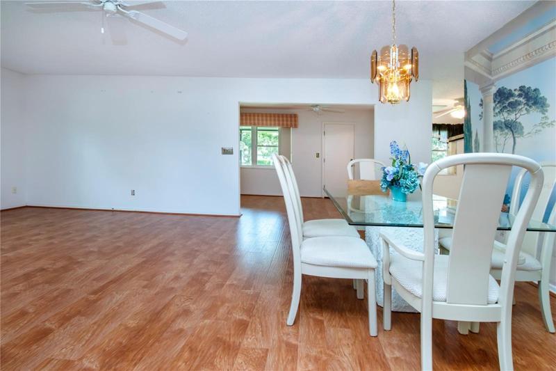 Living/Dining Room