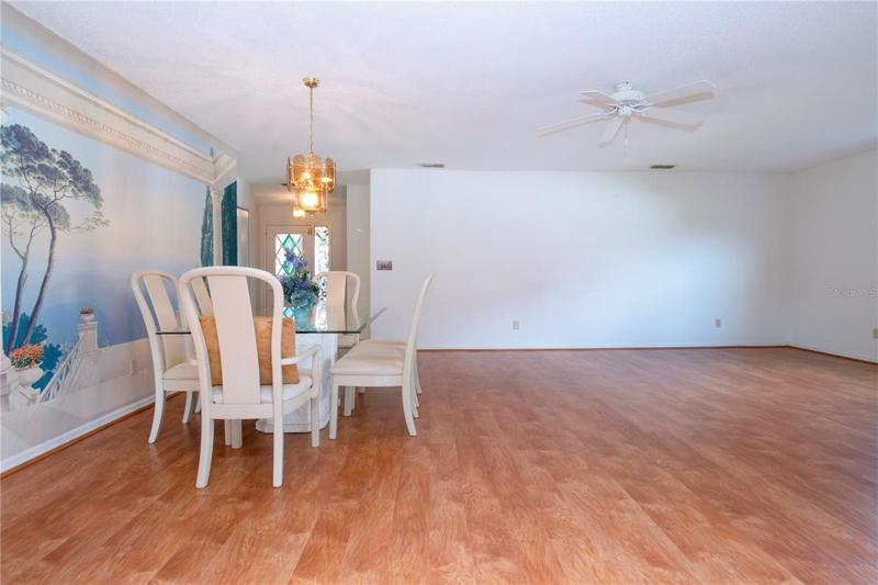 Living/Dining Room