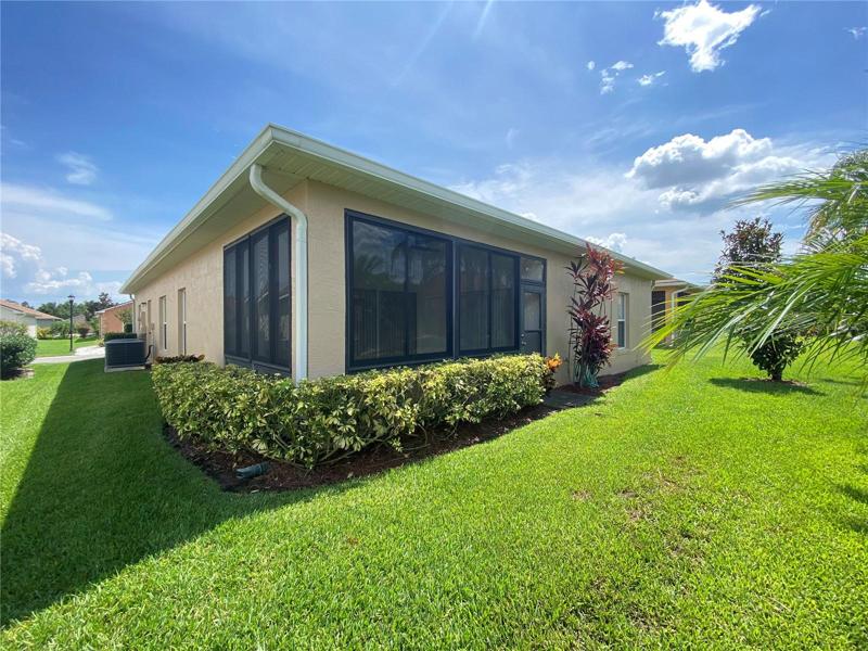 Rear Corner of Lanai/Home
