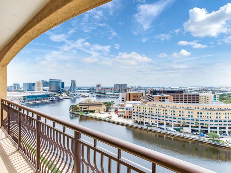 Balcony views from family room